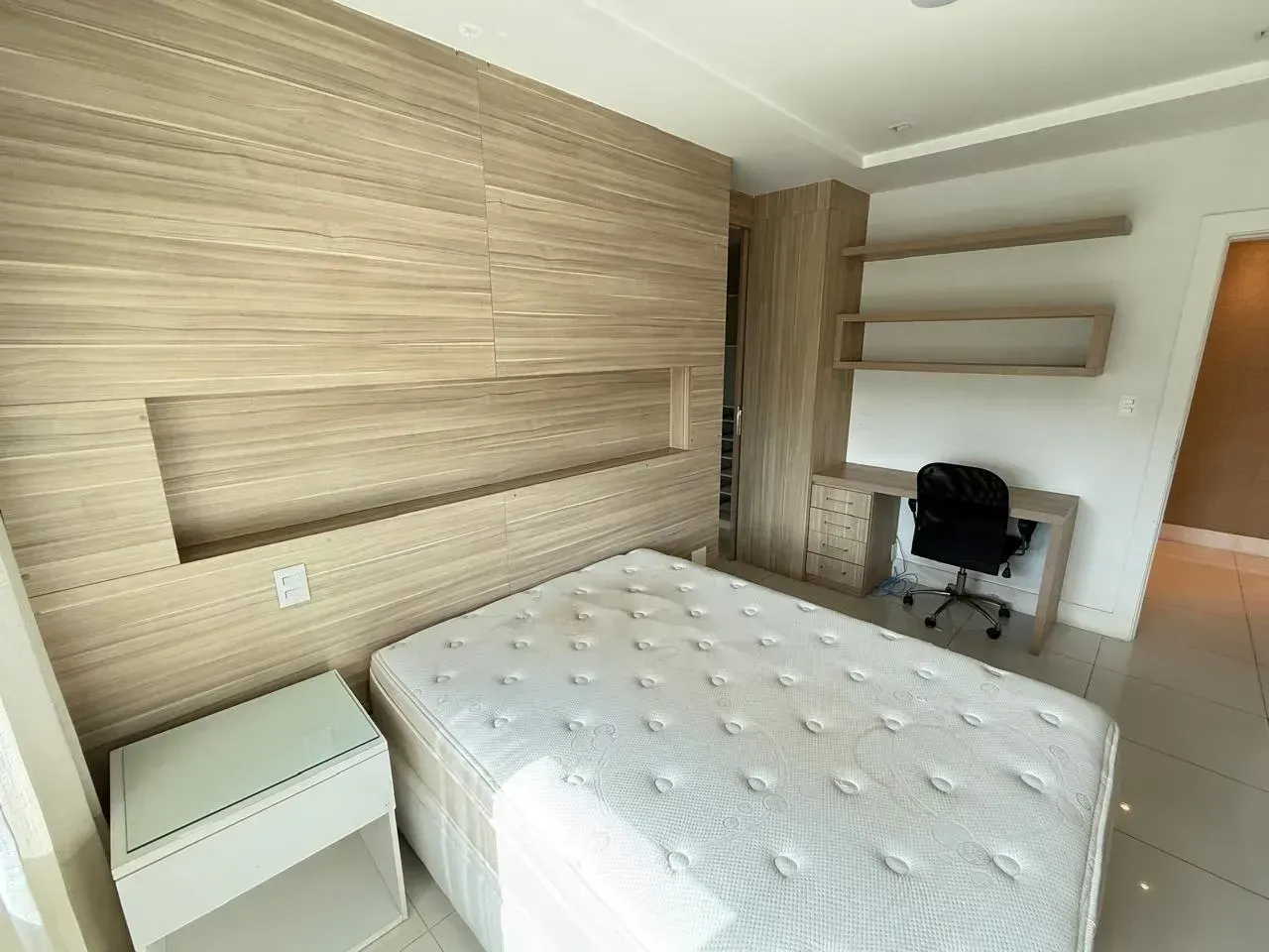 Furnished house with open-plan kitchen, 380 m² — photo 39