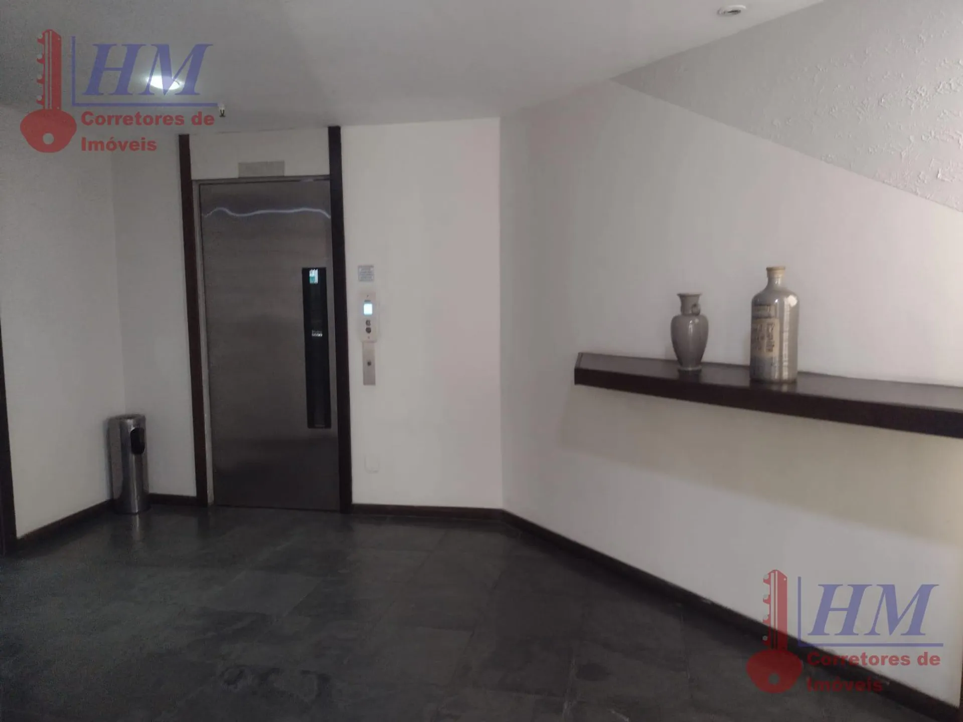 Furnished apartment, 67 m², with a glass-enclosed balcony — photo 34