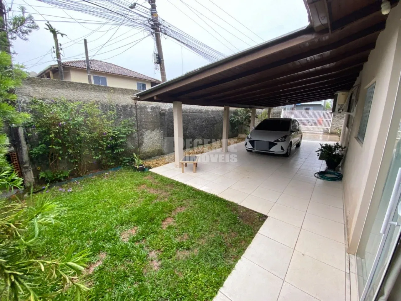 3-bedroom house with a garden — photo 9
