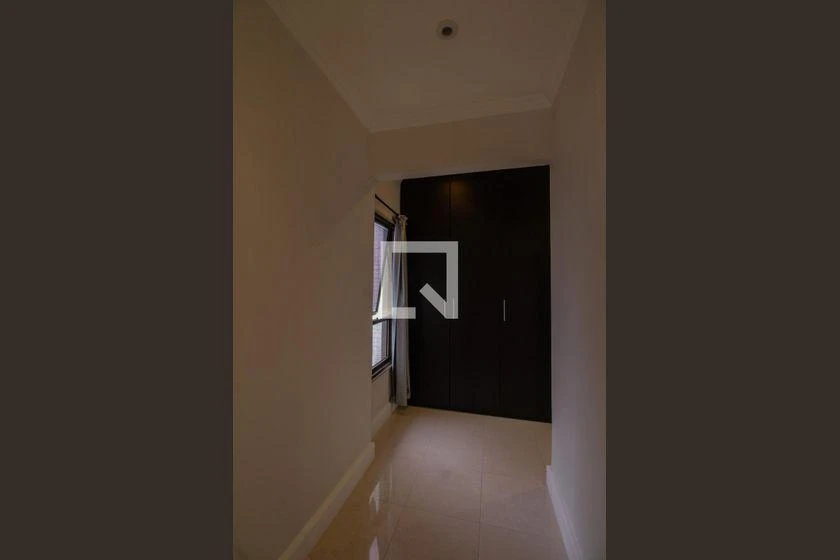 400 m² apartment with 5 en-suite bedrooms and 3 parking — photo 50