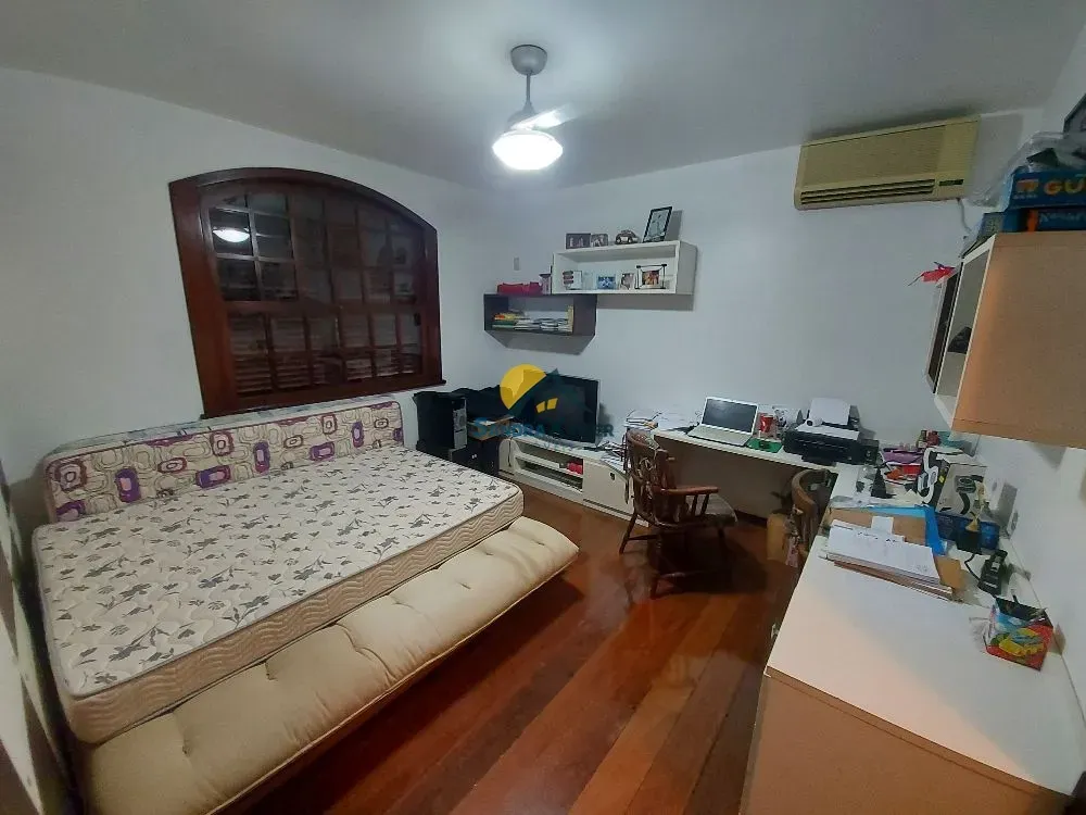 House with 4 bedrooms and 5 bathrooms for rent — photo 39