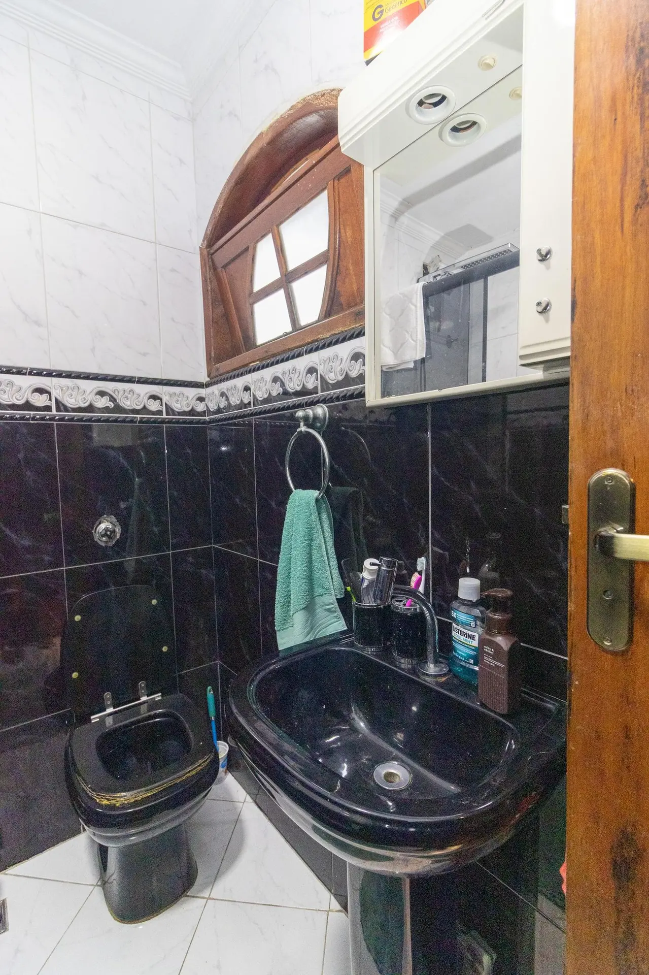 Casa mobiliada com 4 quartos e quintal privativo — photo 46