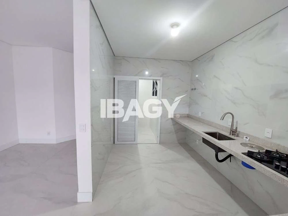 Apartamento de 133 m² com 3 suítes e 4 banheiros — photo 5