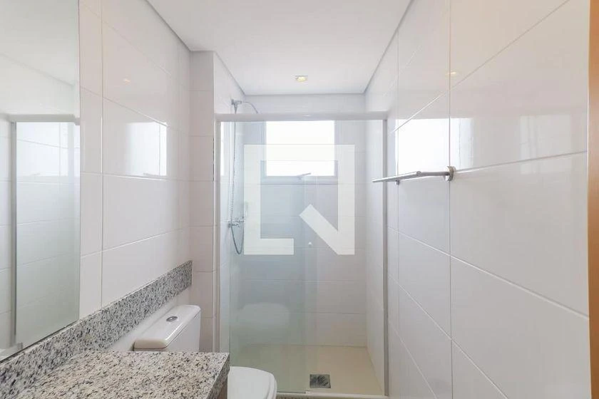 266 m² apartment with a bathtub and a walk-in closet — photo 34