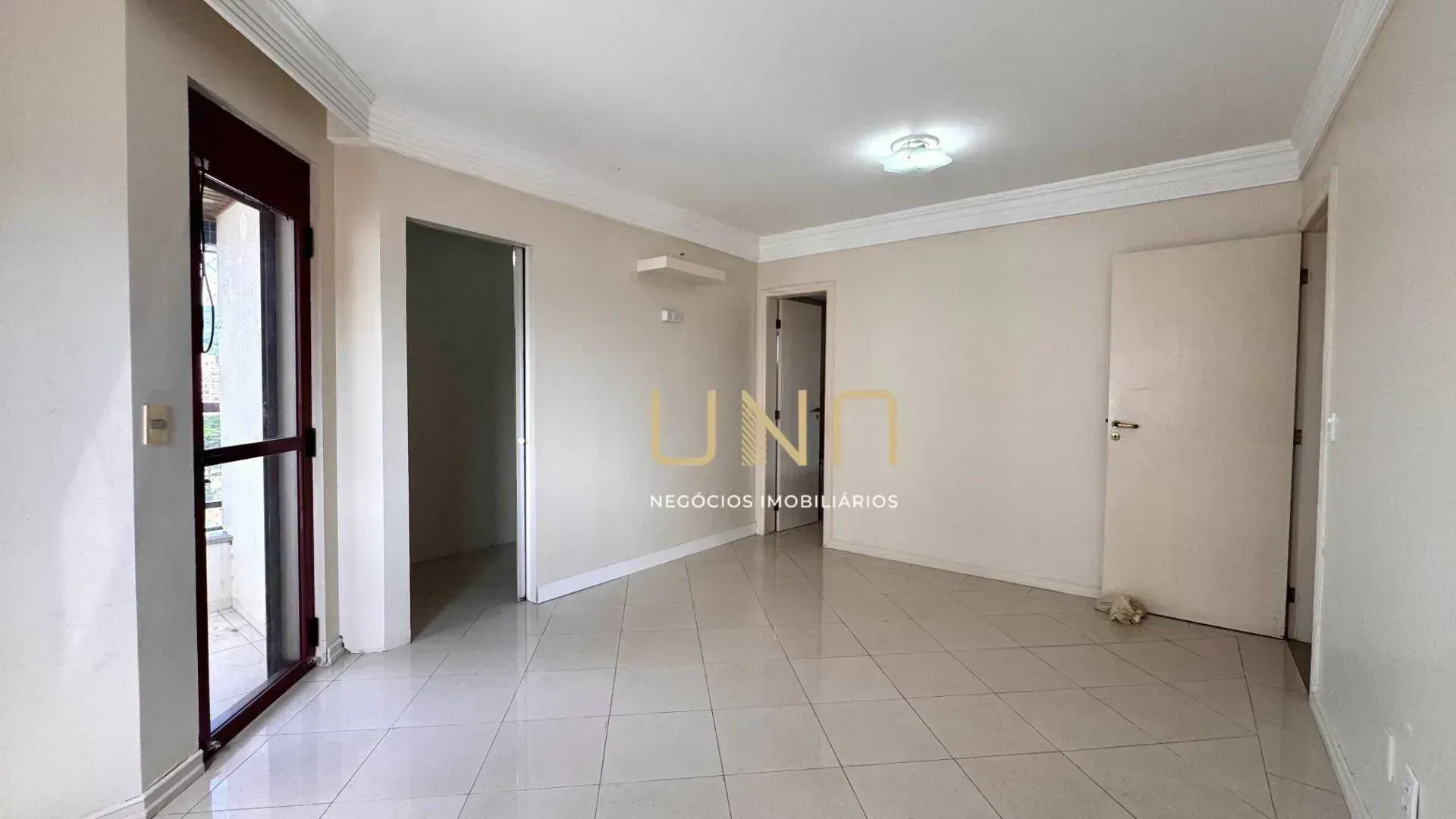 Cobertura mobiliada com 4 suítes e 5 banheiros, 415 m² — photo 26