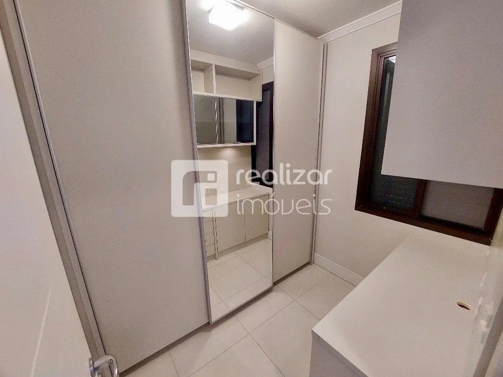 Furnished apartment, 146 m², with a washing machine — photo 3