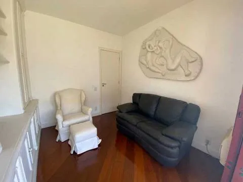 Furnished apartment with 3 bedrooms and 4 bathrooms — photo 9