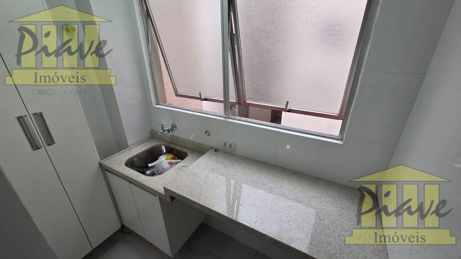 Home office in a 3-bedroom apartment, 74 m² — photo 15
