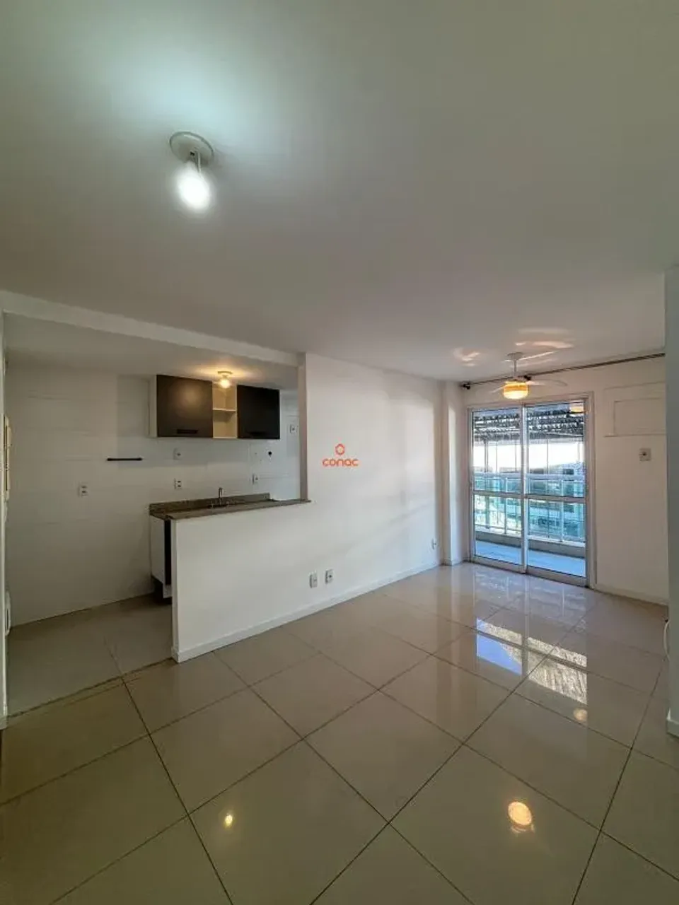 Apartamento de 2 quartos com cozinha integrada e 56 m² — photo 2