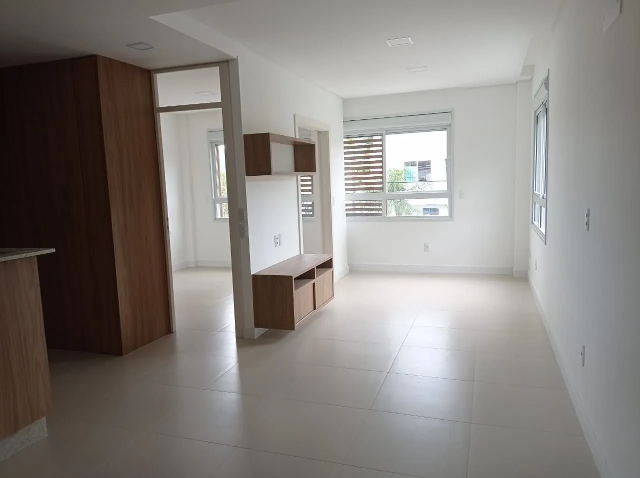 Квартира 49 м² з 1 спальнею та місцем для авто