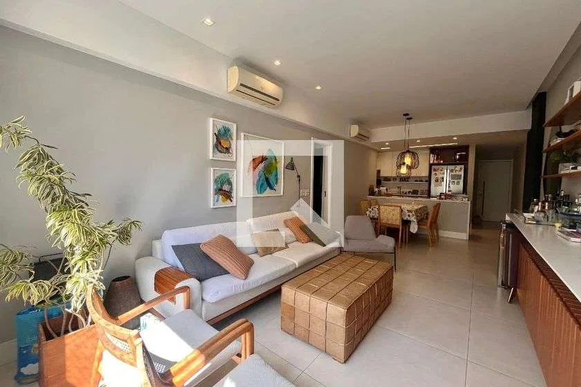 Furnished 3-bedroom apartment with open kitchen — photo 9
