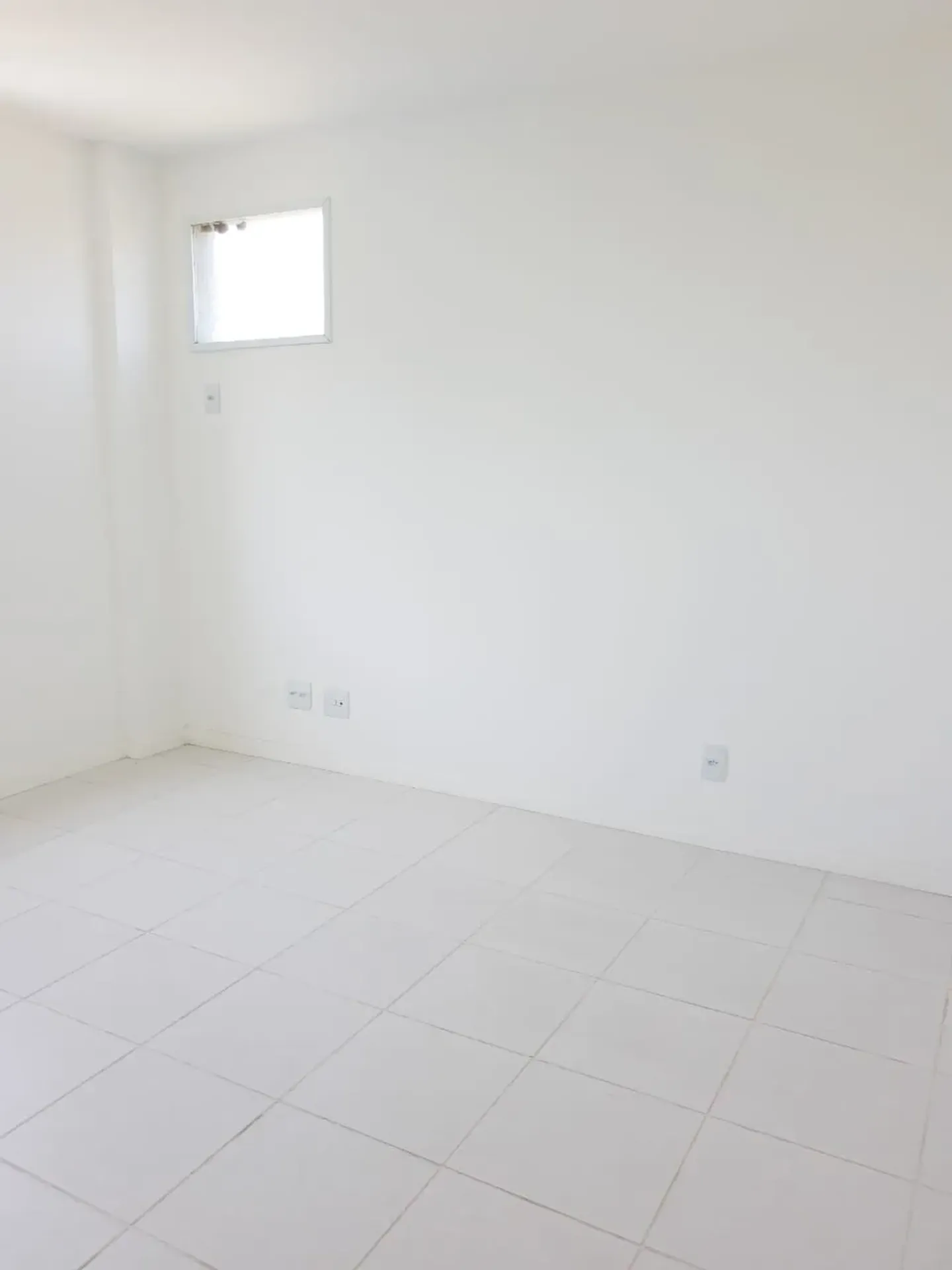Home office in a 4-bedroom apartment, 114 m² — photo 4
