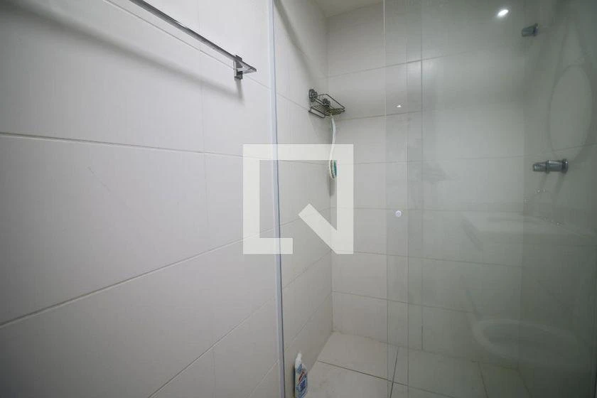 Орендна квартира з 2 спальнями-суїтами 69 м²