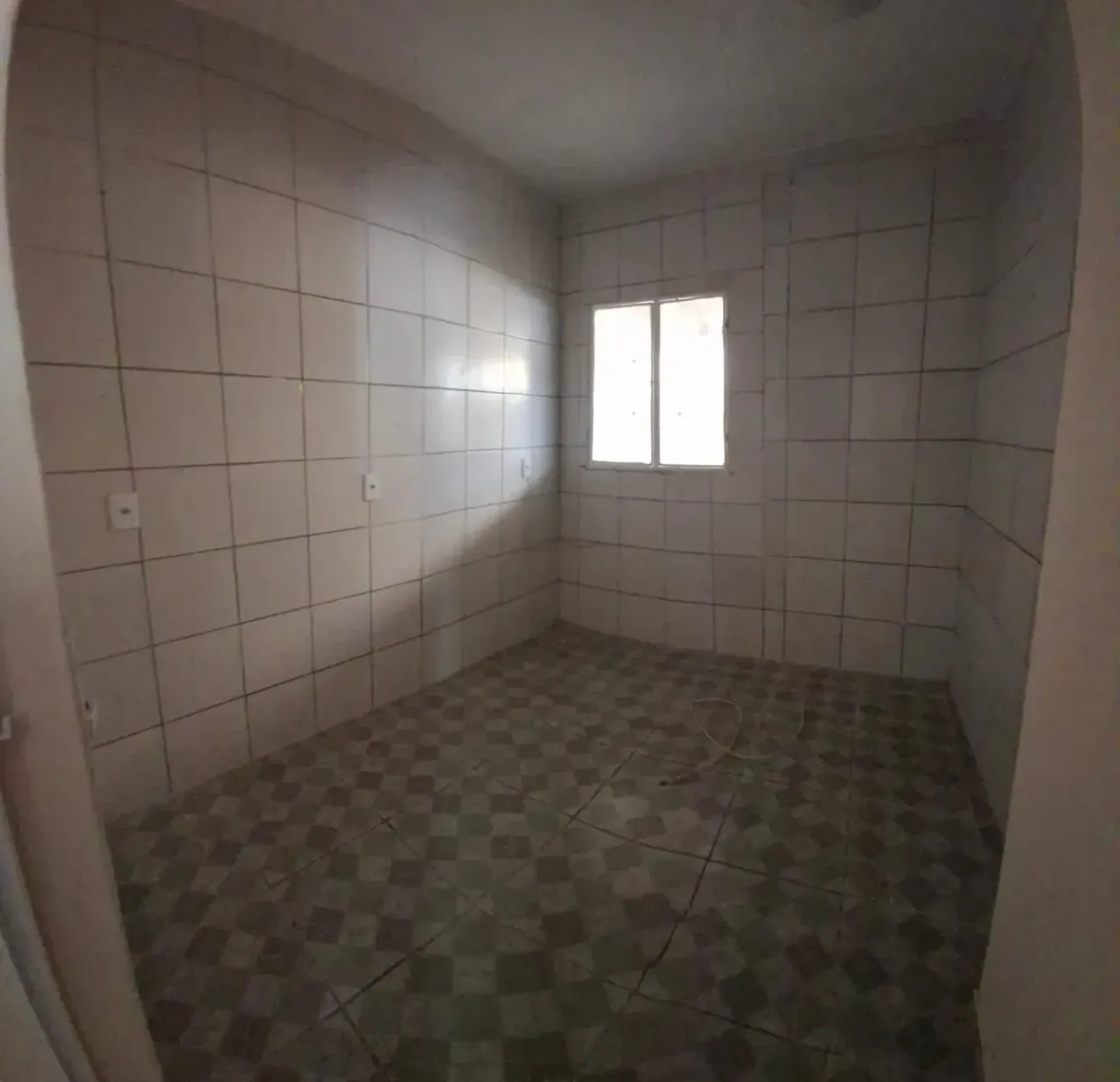 Unfurnished house with 2 bedrooms and 1 bathroom — photo 12