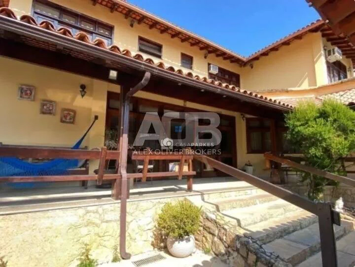 Furnished house with 5 en-suite bedrooms and a balcony — photo 6