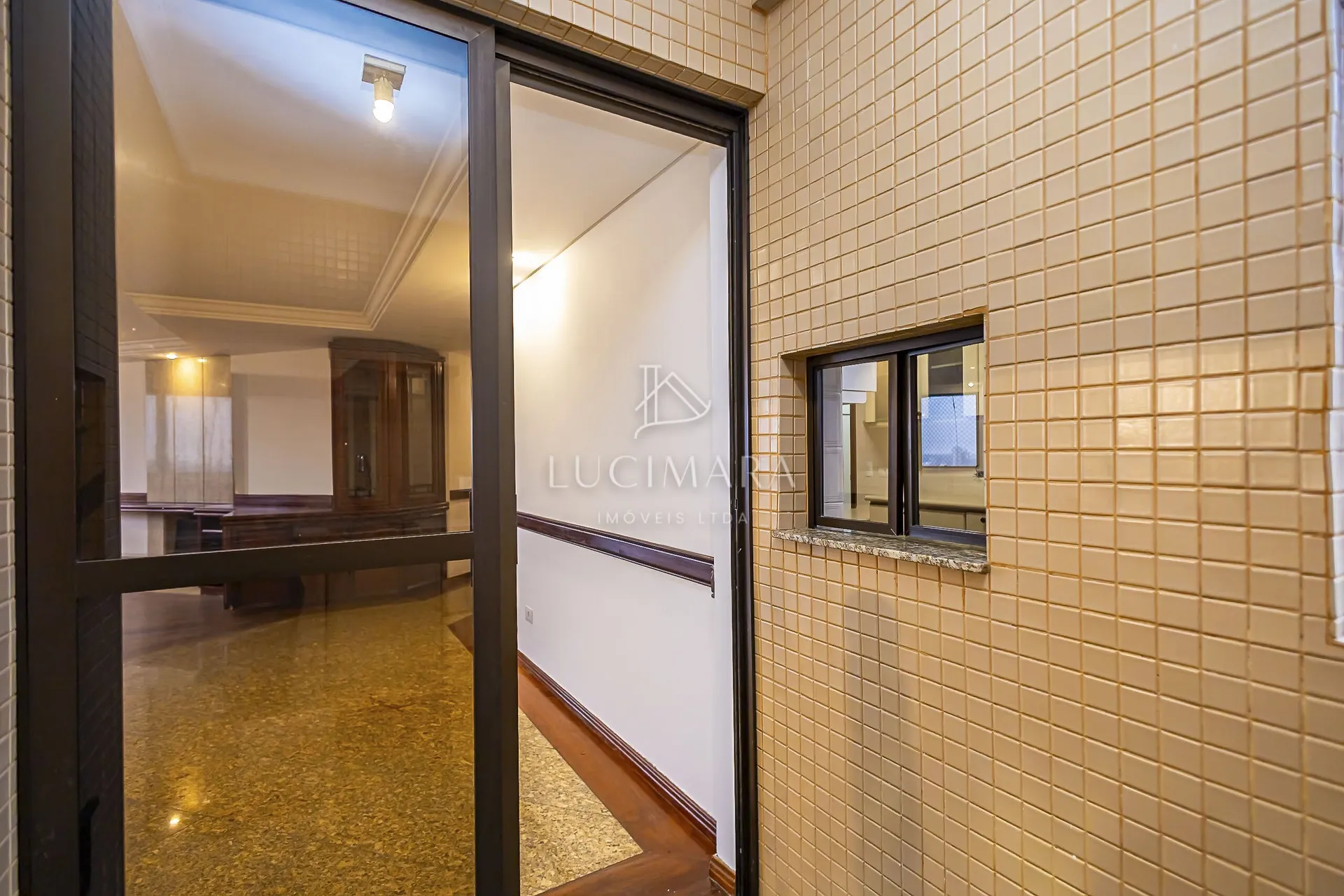 Незамеблированная квартира с 4 спальнями 427 м² — photo 39