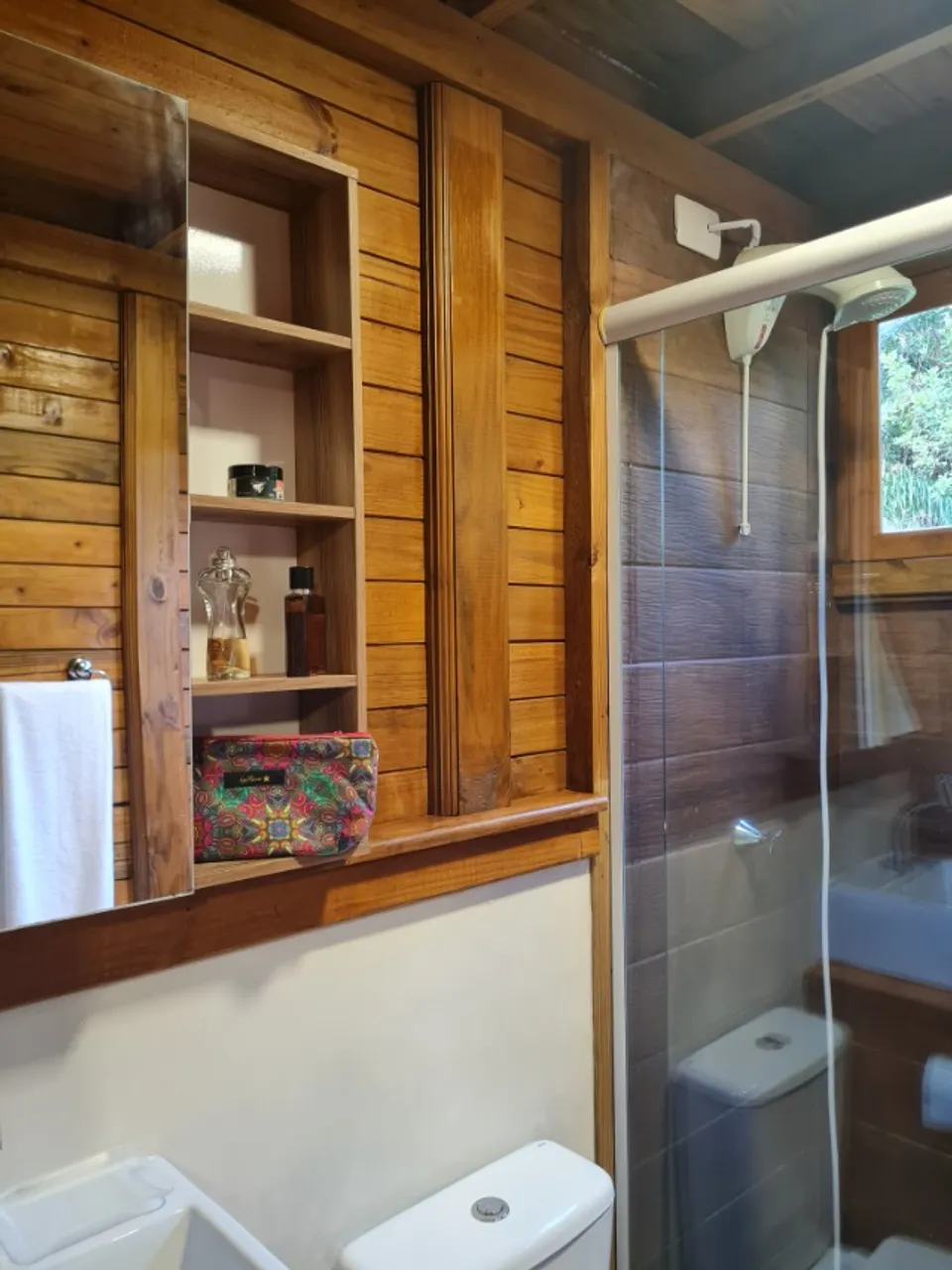 One-bedroom house with a home office — photo 14
