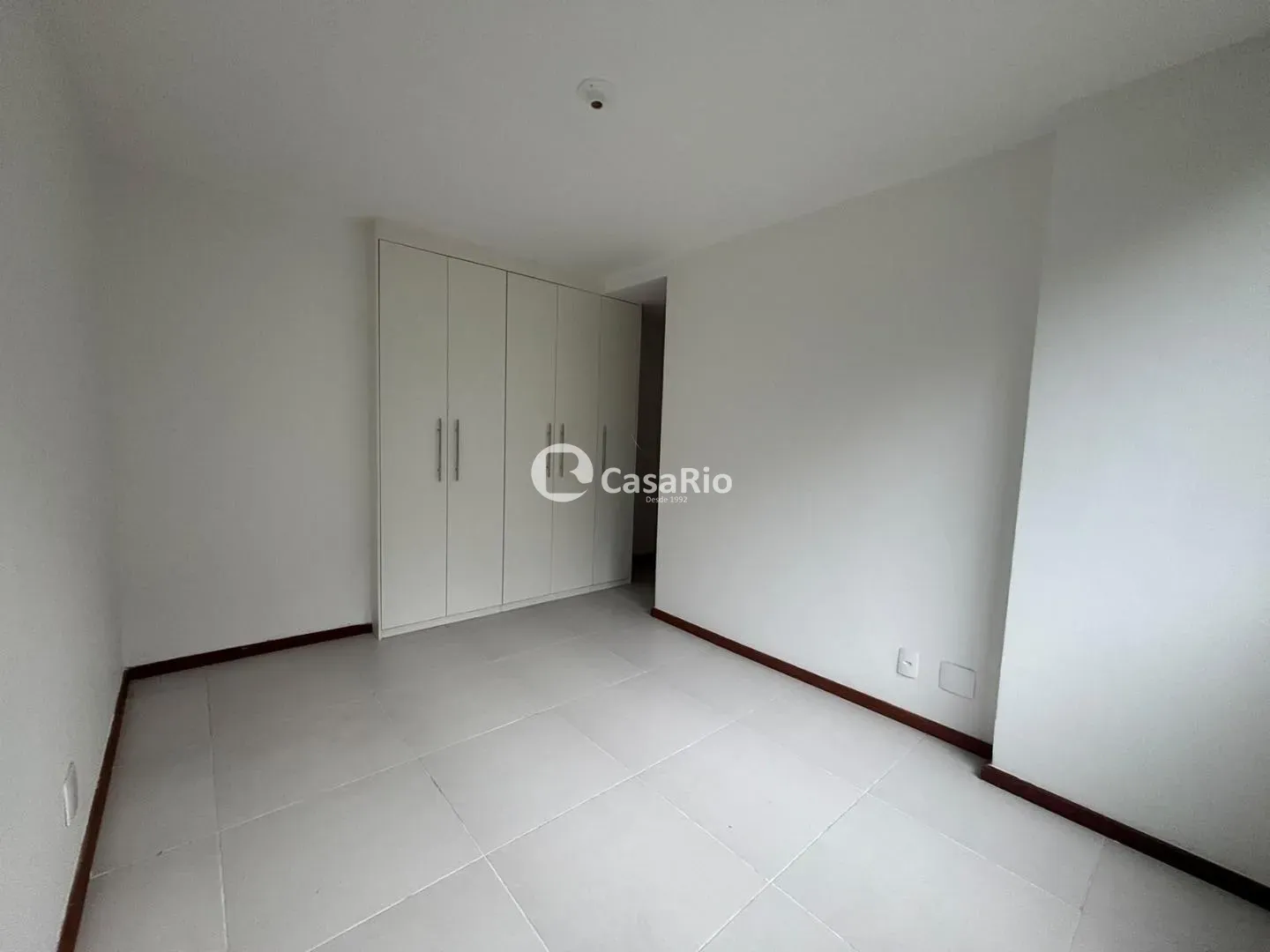 3-bedroom apartment with private garden and balcony — photo 4