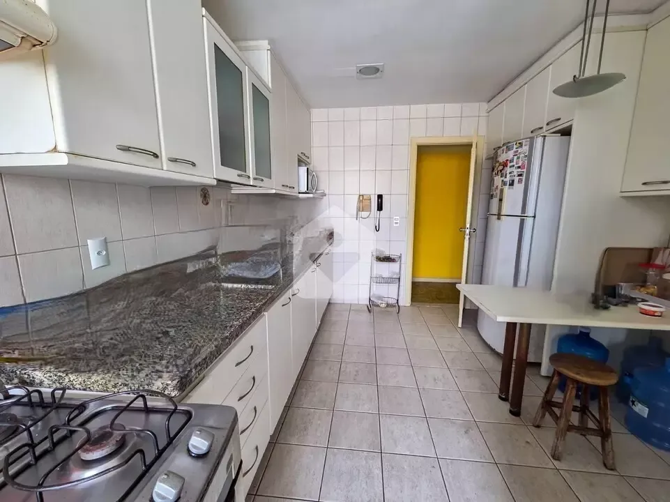 Furnished duplex penthouse with 4 bedrooms and 264 m² — photo 3