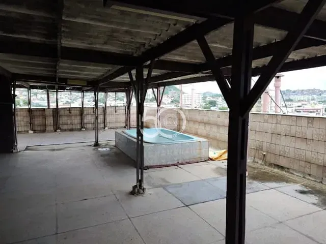 Apartamento de 3 quartos em condomínio com piscina — photo 47