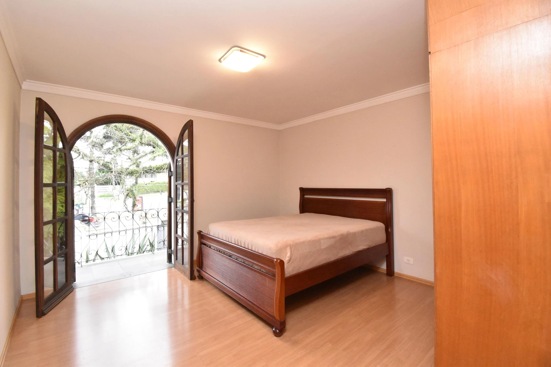 Casa mobiliada com 5 quartos e 3 suítes — photo 31