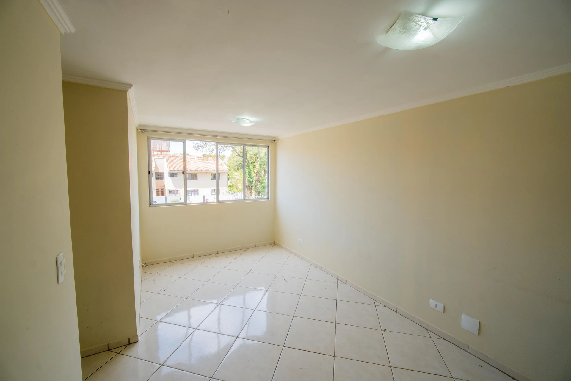3-bedroom apartment with a washing machine in Curitiba — photo 24