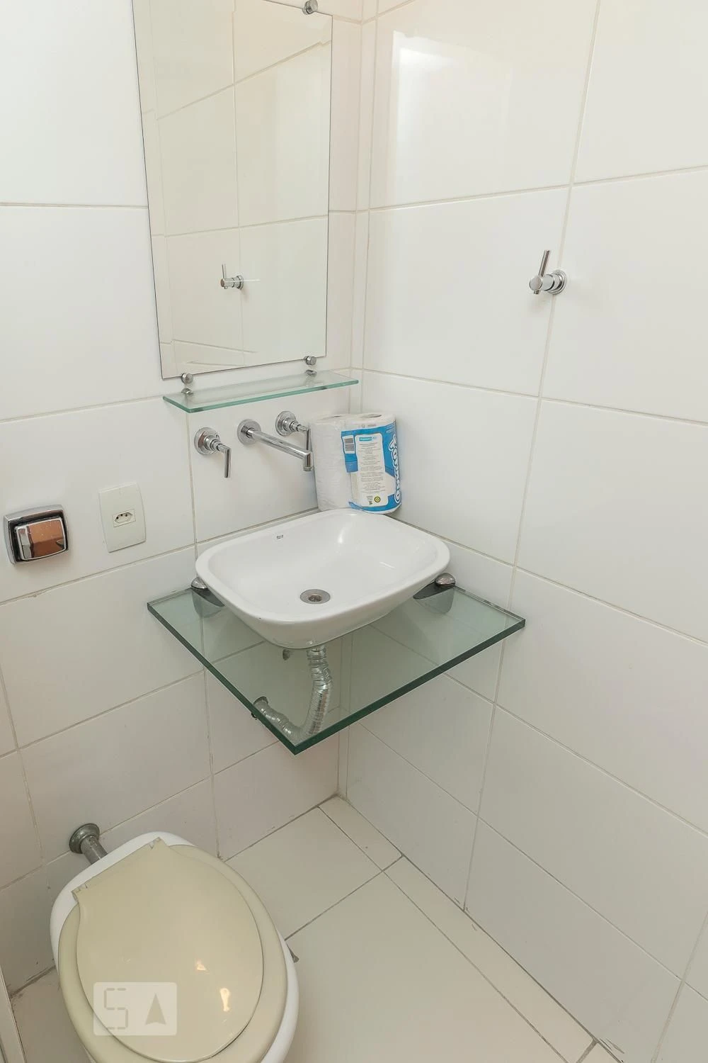 2-bedroom apartment with private BBQ and suite — photo 9
