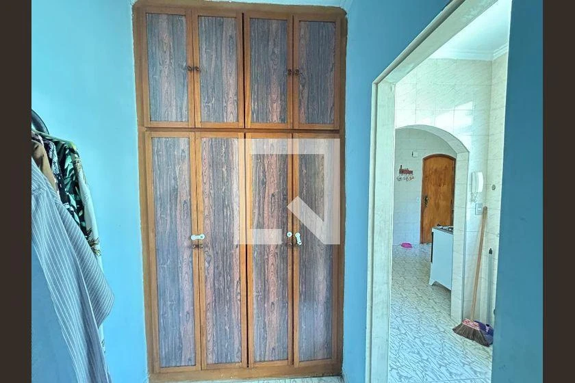 90 m² rental apartment with 3 bedrooms and balcony — photo 42