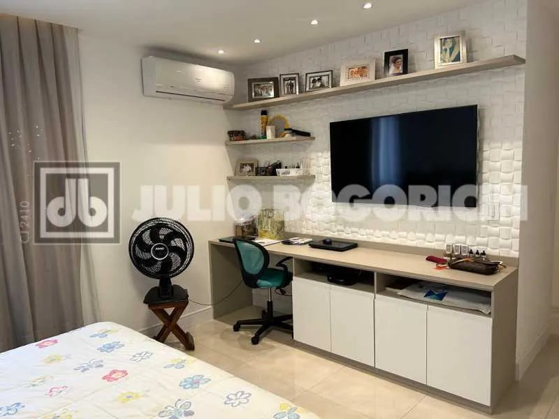 Apartamento sem mobília com 3 quartos e 5 banheiros — photo 8
