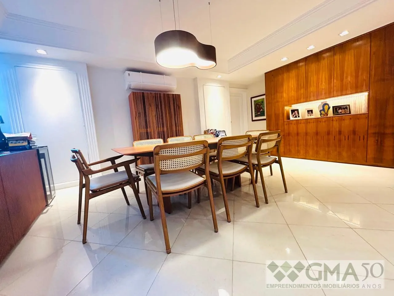 Apartamento com cozinha fechada e fogão a gás — photo 3