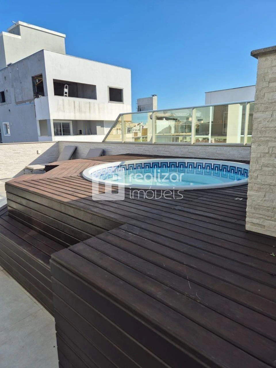 Private pool in a 4-bedroom apartment, 168 m² — photo 29