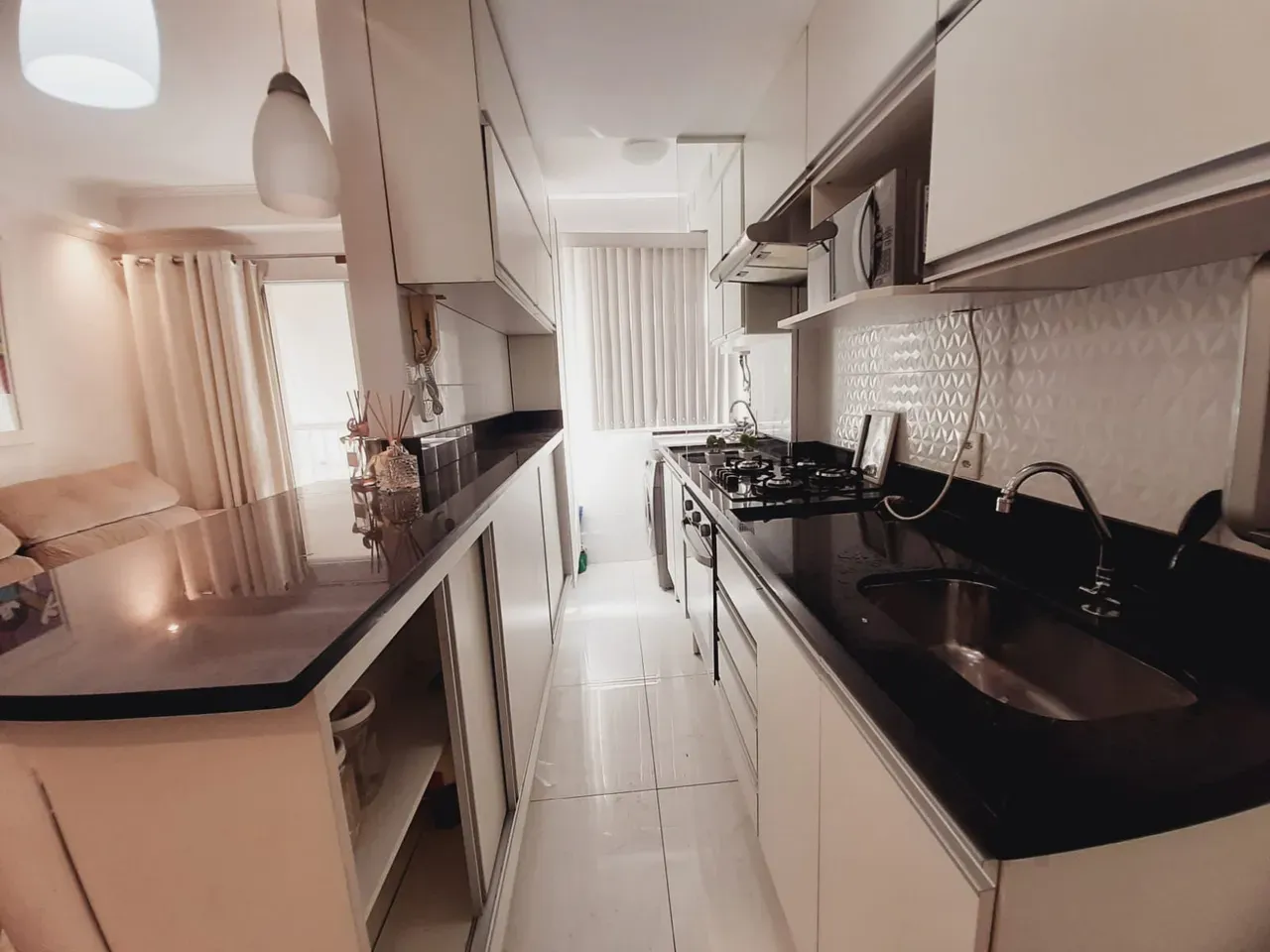 Квартира з 2 спальнями та кухнею відкритого плану — photo 12