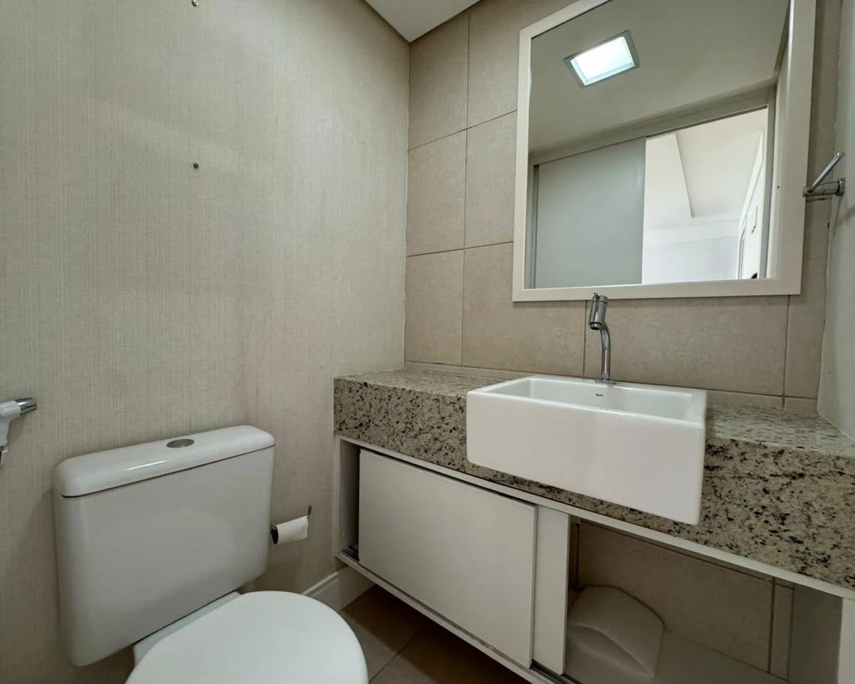 142 m² apartment with a water view and a home office — photo 6