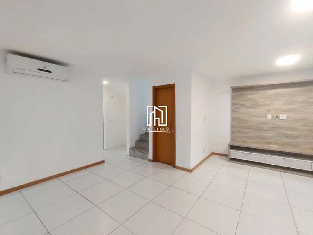 House, 200 m², with a grill on the balcony — photo 15