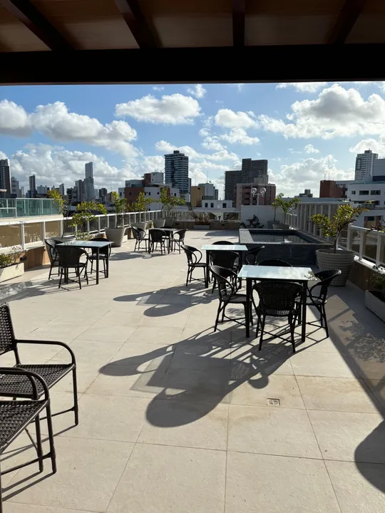Furnished 1-bedroom apartment with balcony — photo 4