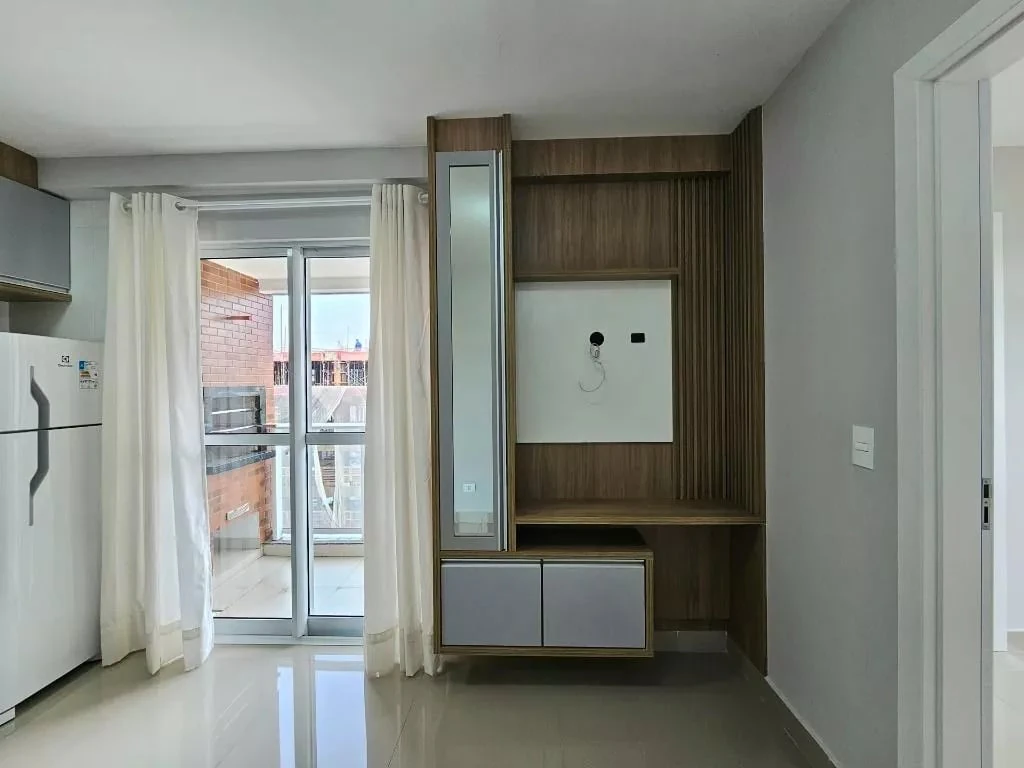 One-bedroom apartment with a grill on the balcony — photo 15