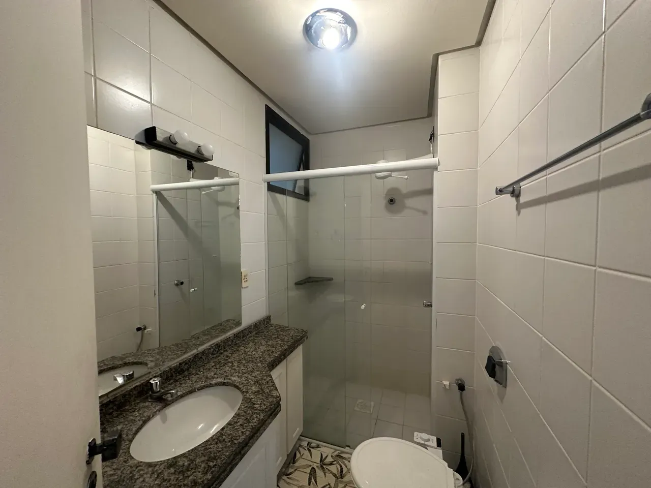 Furnished 1-bedroom apartment with 46 m² and an open kitchen — photo 12