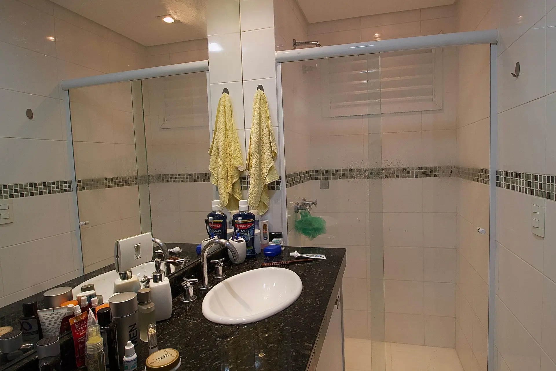 2-bedroom apartment with a washing machine — photo 15