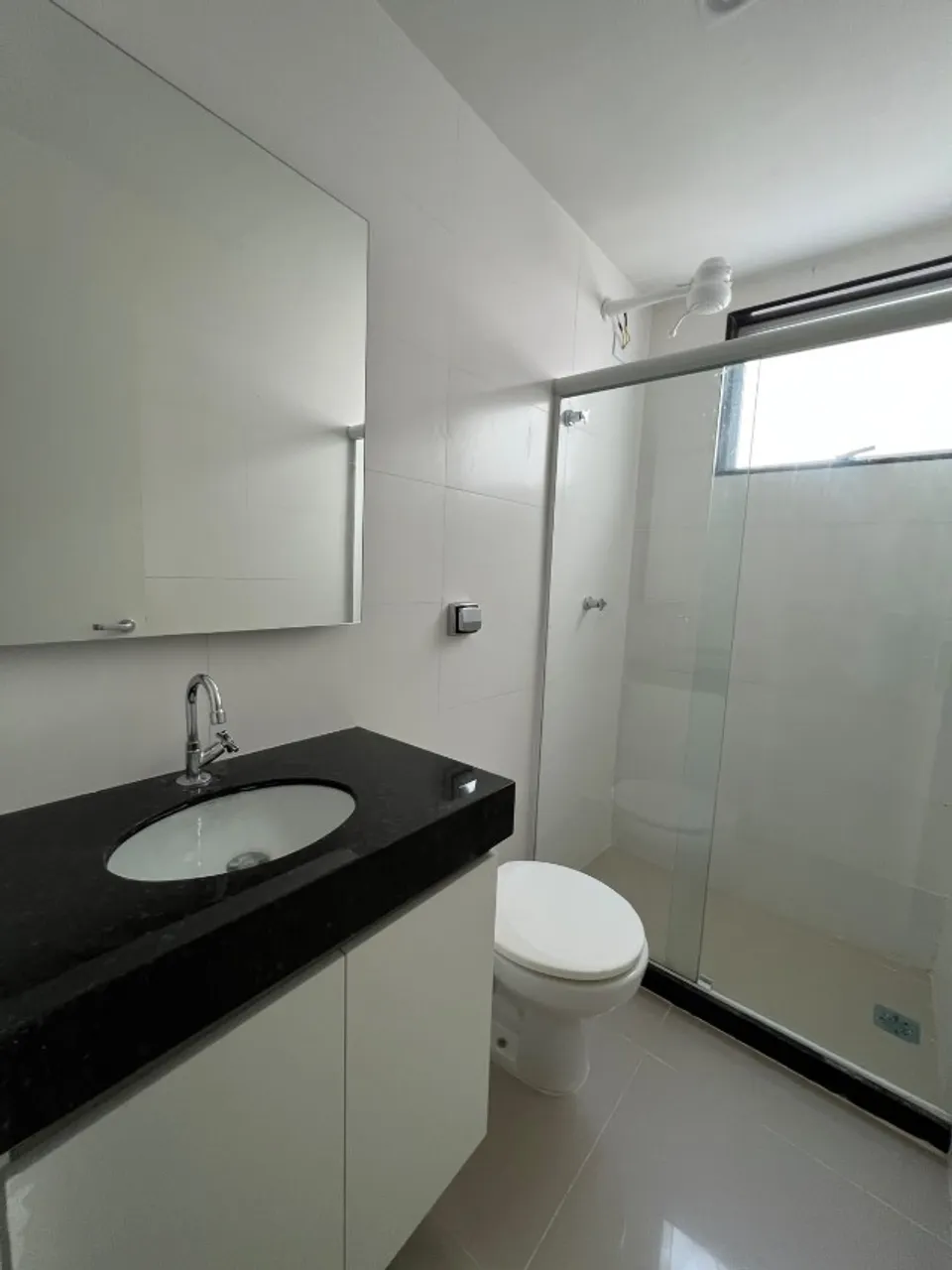 2-bedroom apartment in a building with a gym — photo 8
