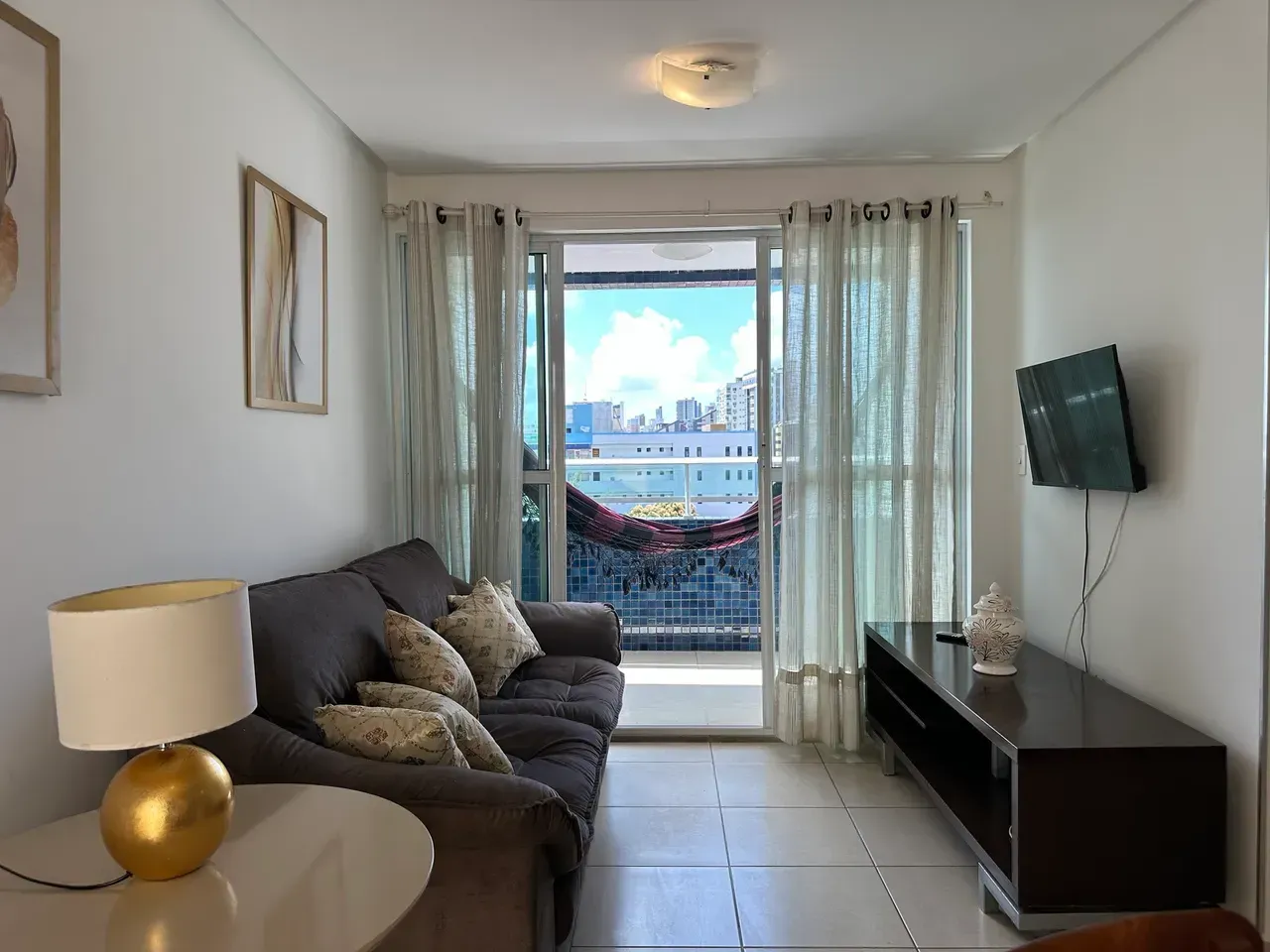 Furnished apartment, 60 m², with a water view — photo 5