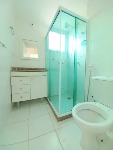 Невзмеблированная квартира с 2 спальнями и балконом — photo 2