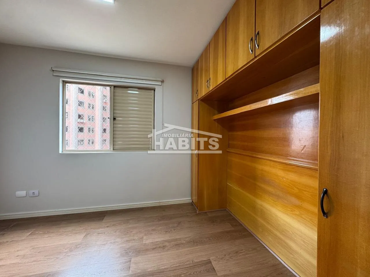 3-bedroom apartment with a balcony — photo 16
