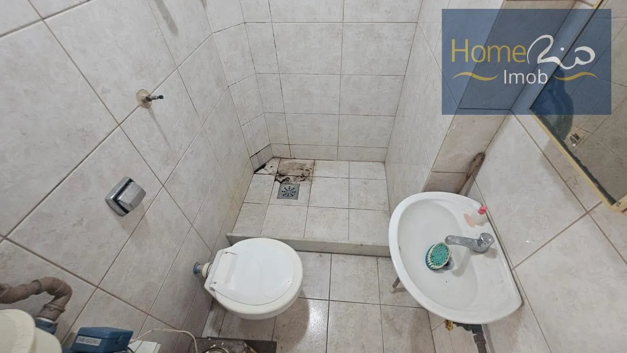 Furnished apartment, 155 m², with floor-to-ceiling windows — photo 34