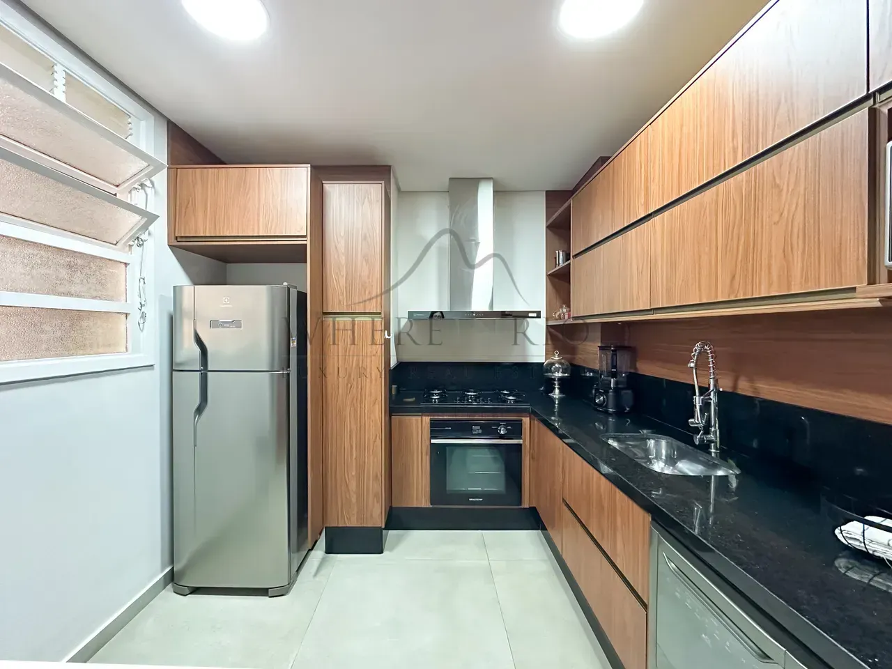 Apartamento mobiliado reformado com 3 quartos e 1 banheiro — photo 6