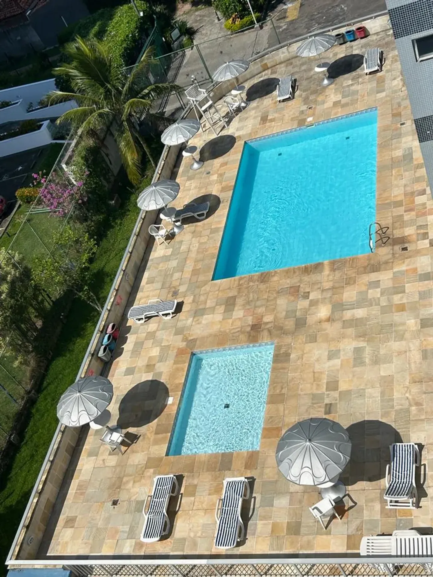Apartamento mobiliado com 2 quartos e piscina — photo 21