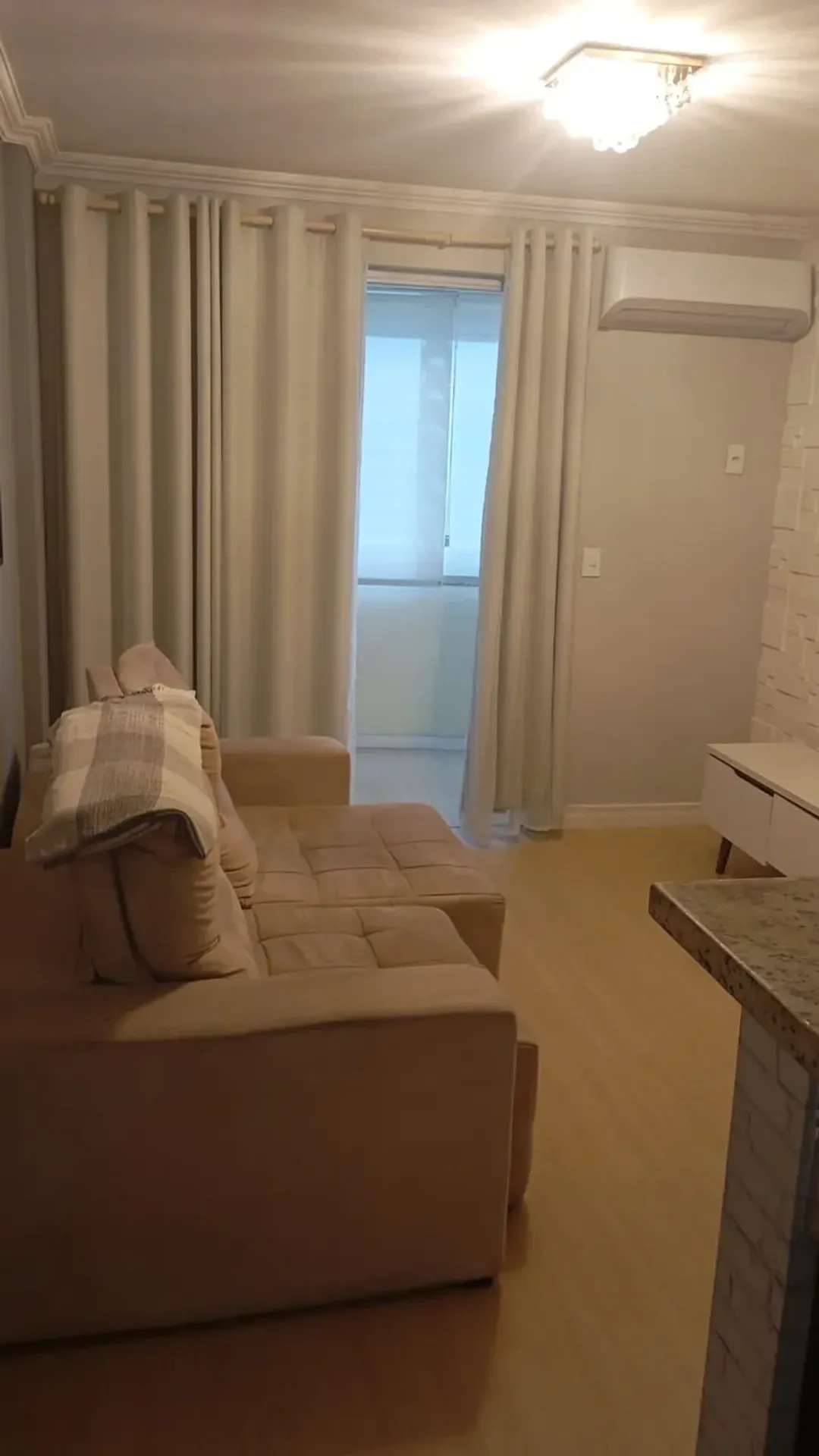 Apartamento com piso de madeira ou laminado, Barra Olímpica — photo 2