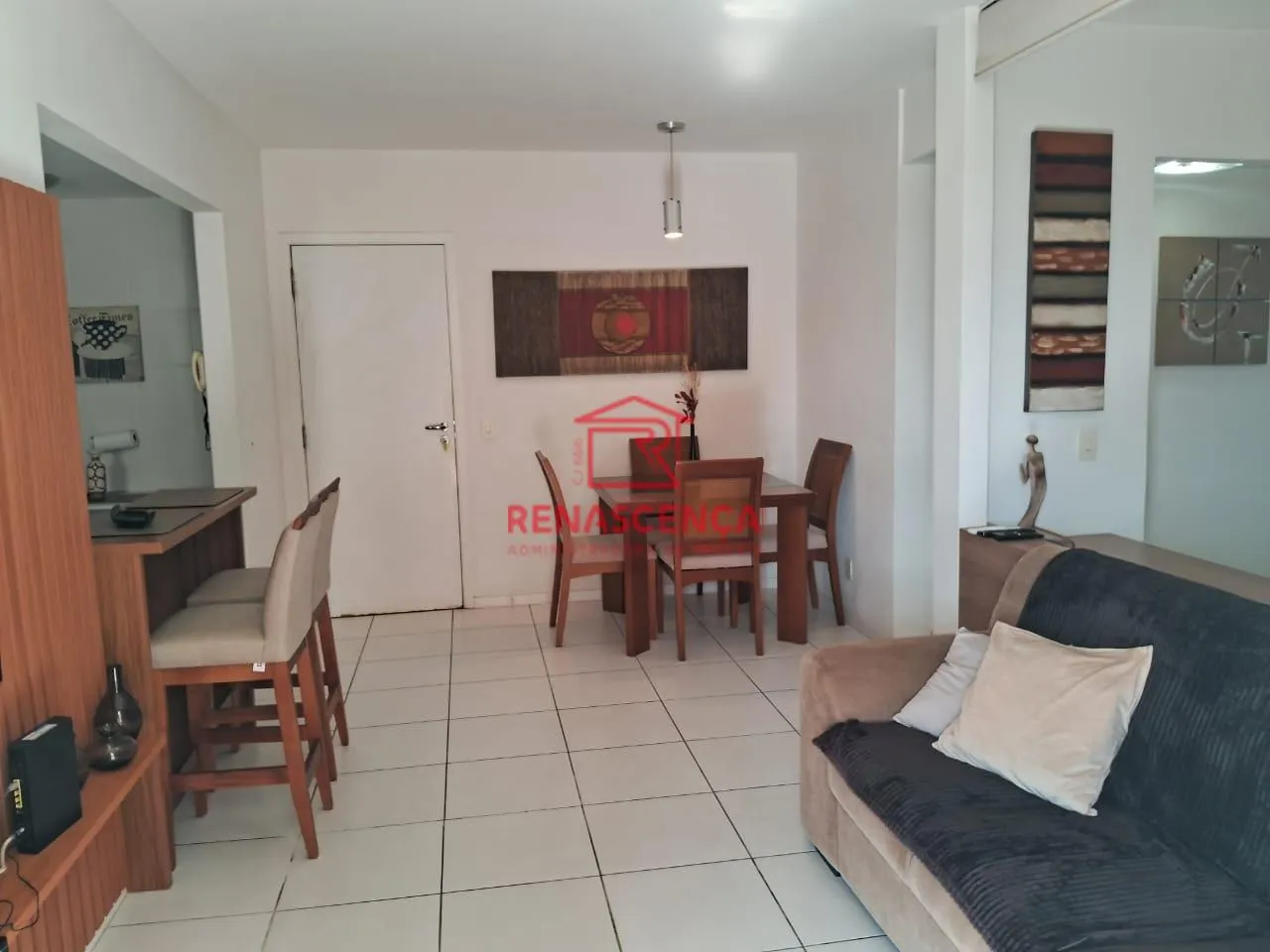 2-bedroom apartment in a building with a tennis court — photo 8