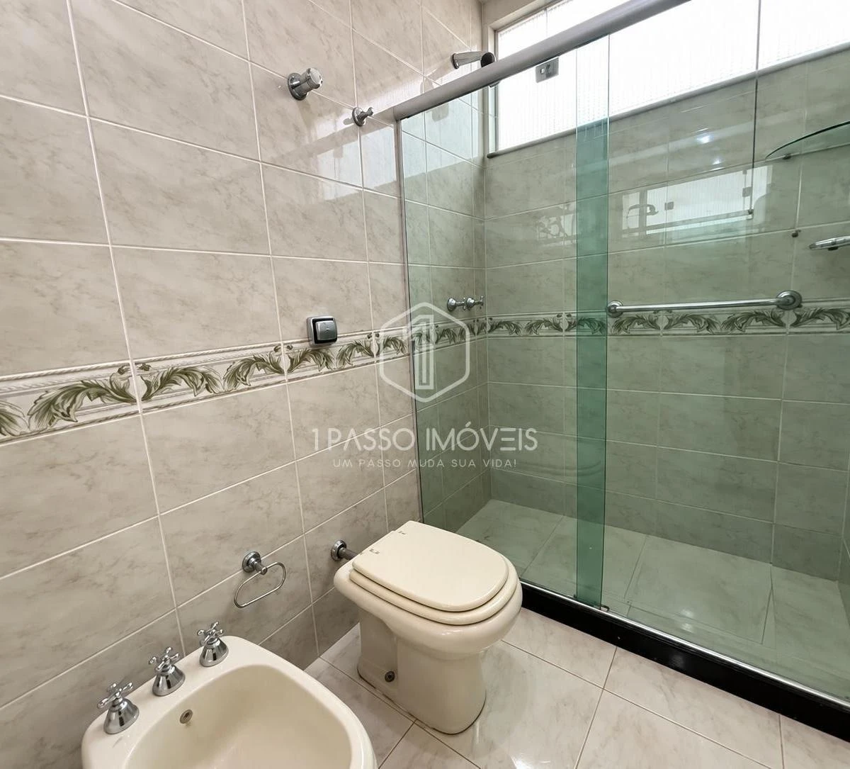 Apartamento, 159 m², com janelas do piso ao teto — photo 8