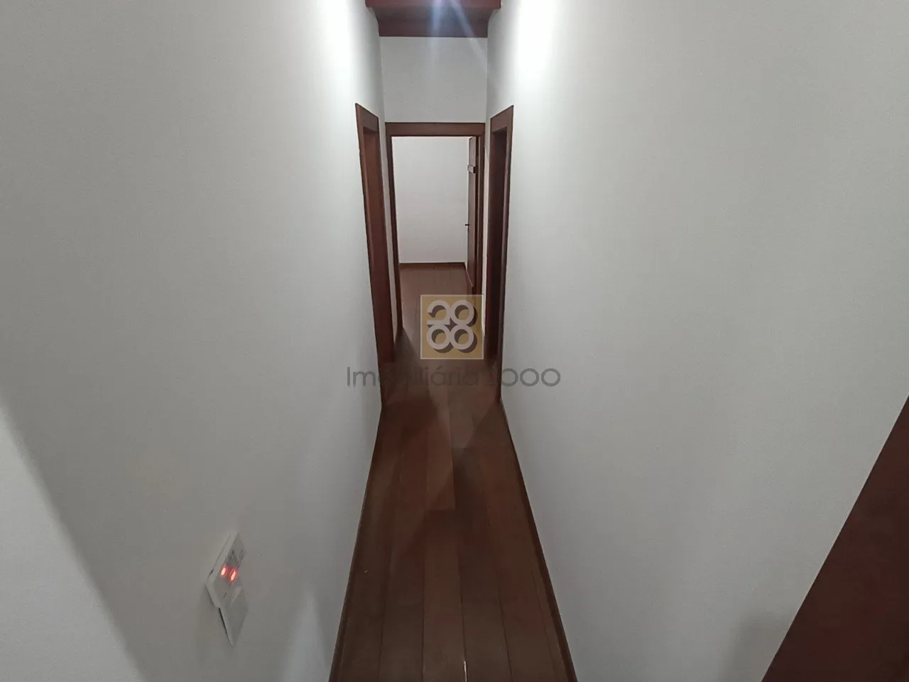 Casa, 187 m², com banheira — photo 9