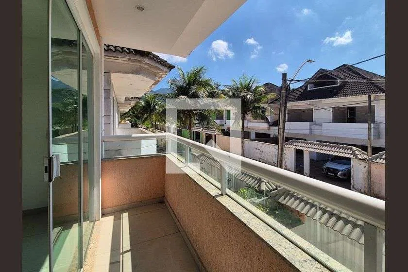 Casa em condomínio com 4 suítes e 220 m² — photo 11